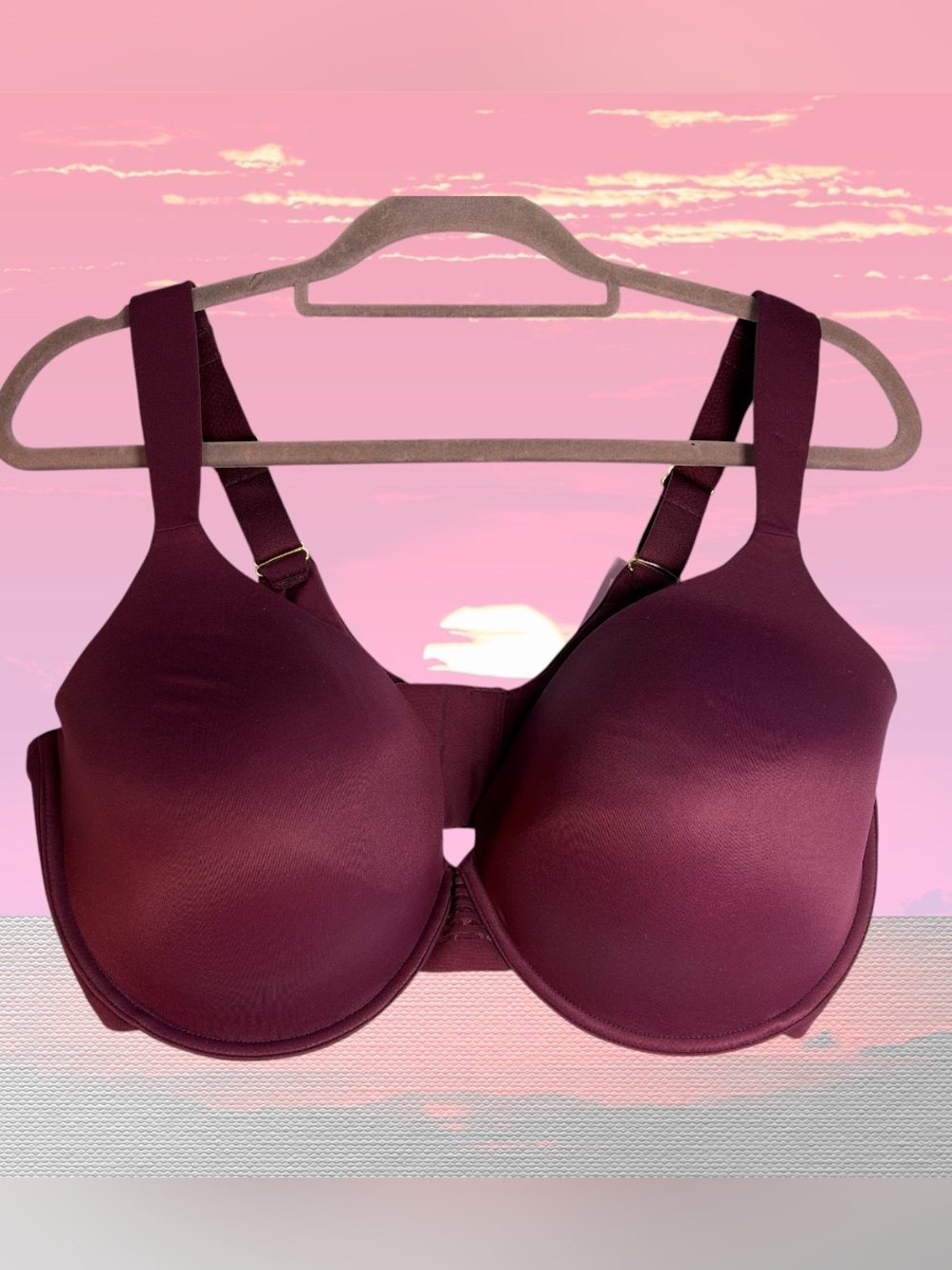 Joyspun Women Bra Full Figure Natural Lift Comfort Straps Hook & Eye 42DDD